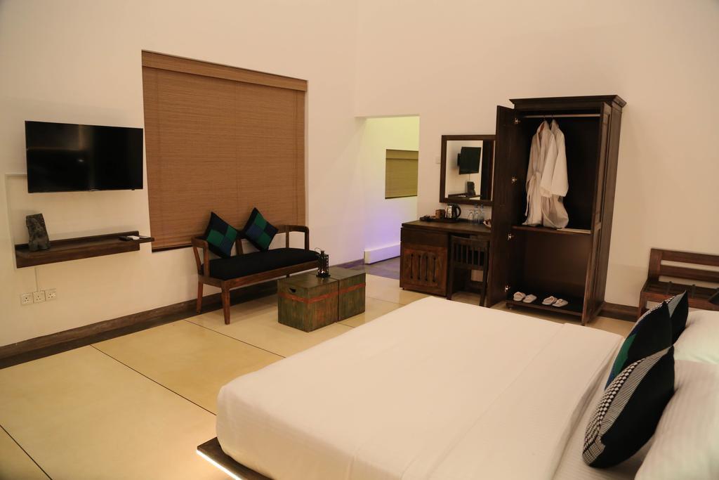 Tranquil Negombo Boutique Hotell Exteriör bild