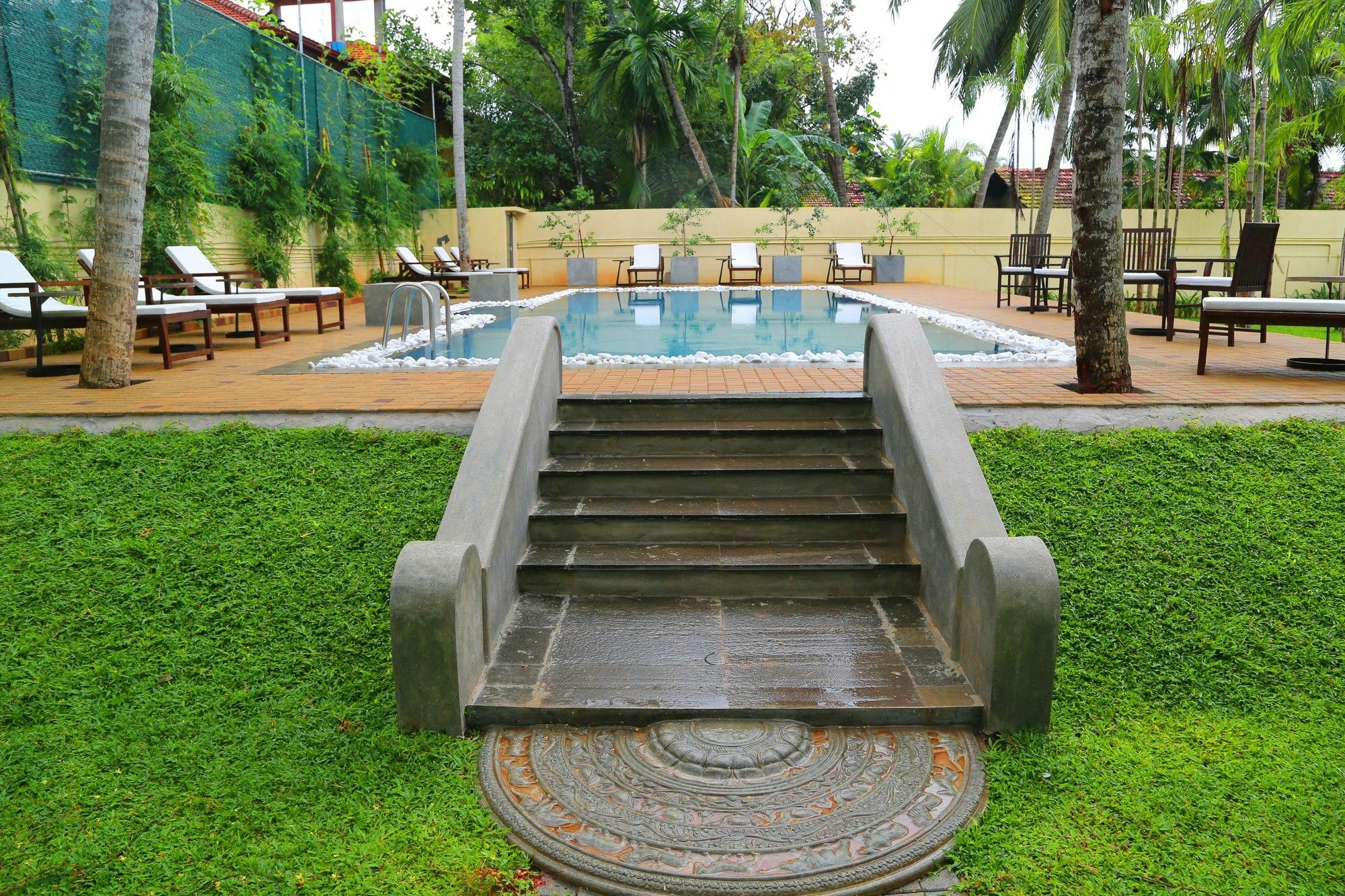Tranquil Negombo Boutique Hotell Exteriör bild